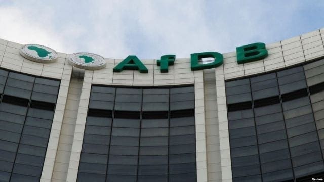 AfDB contracts Kenyan firm in a US$1.78m grant to improve maize production