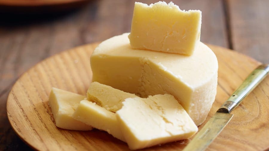 Kraft Heinz launches natural cheese from milk without artificial hormone