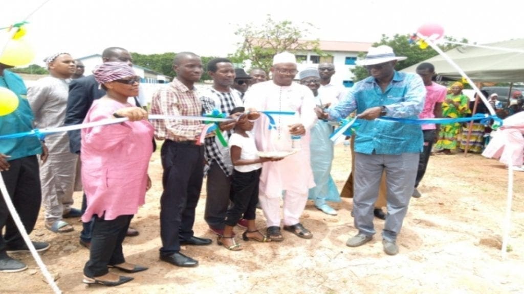 The Gambia inaugurates fish feed mills and aquaculture facility funded by FAO