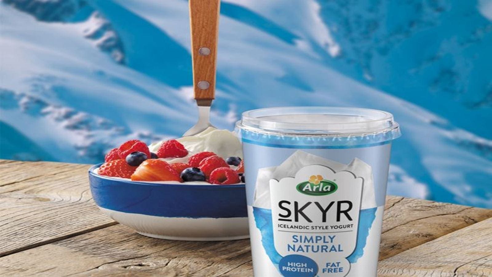 Müller launches fat-free Skyr yogurt containing 0% added sugar
