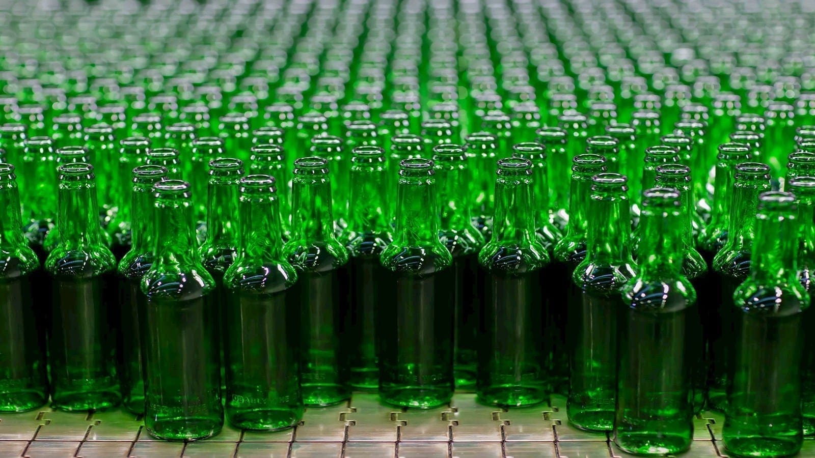 Carlsberg Marston’s debuts new glass bottles with up to 90% less carbon impact