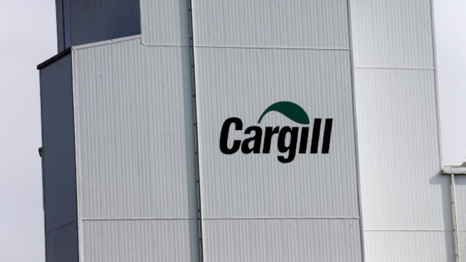 Cargill to boost U.S. soy crush capacity, plant efficiency as Bunge Completes Sale of Rotterdam Refinery