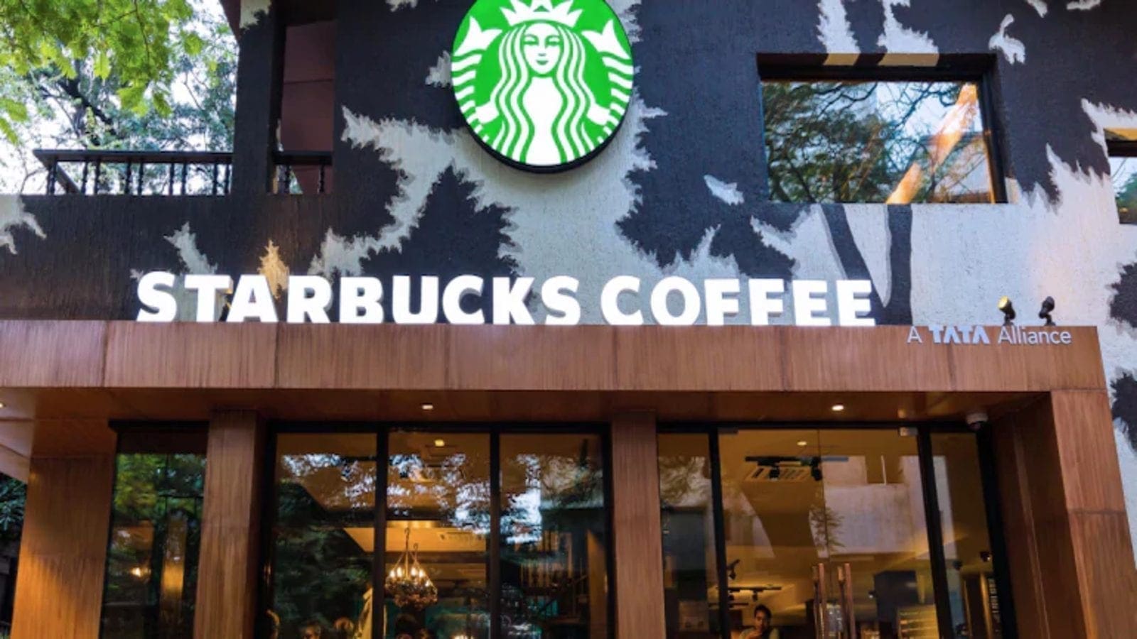 Starbucks pulls the plug on Russian operations 15 years after entry
