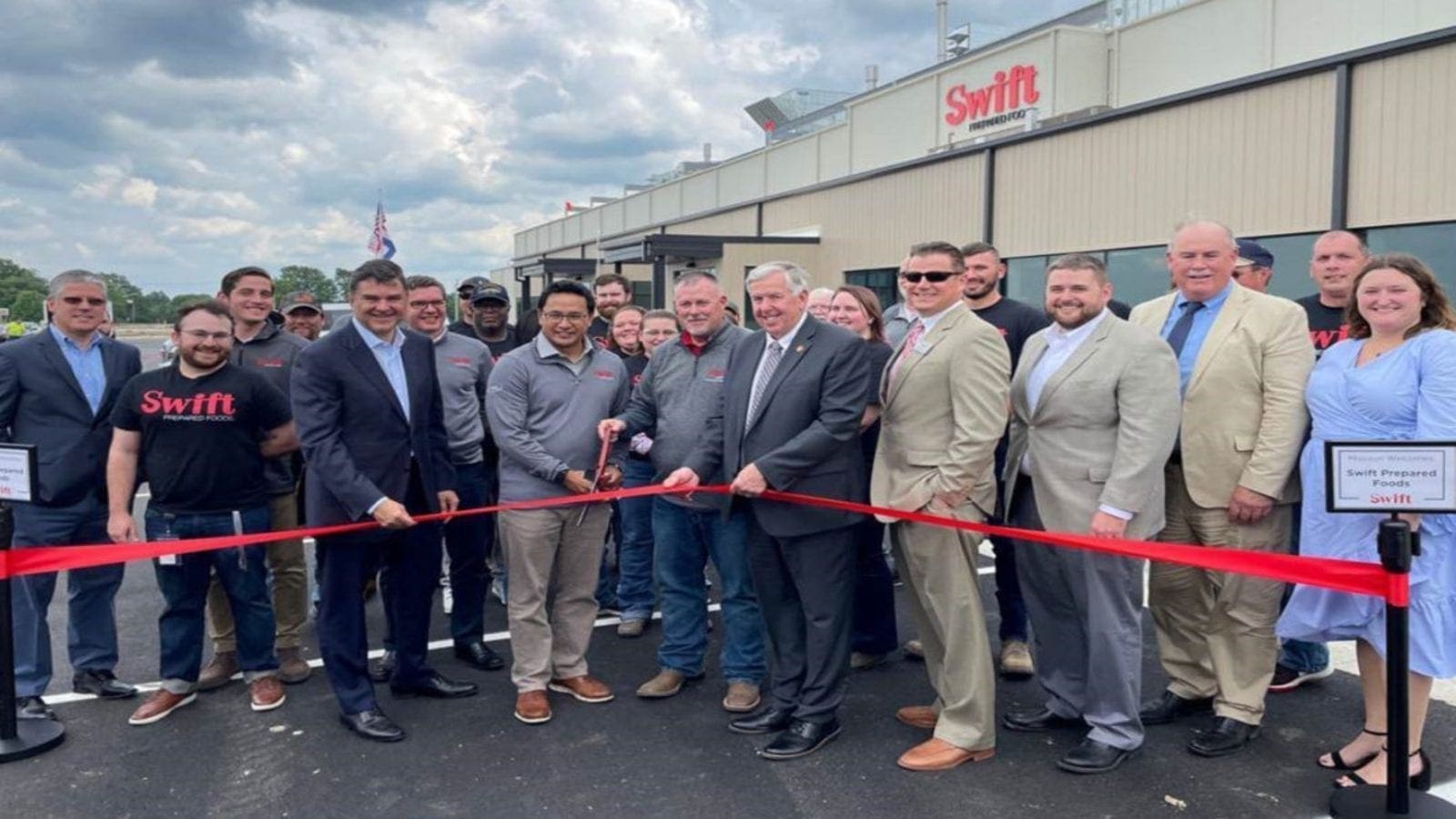 JBS subsidiary opens new bacon plant in Missouri as Heck UK invests in sausage and burger capacity expansion