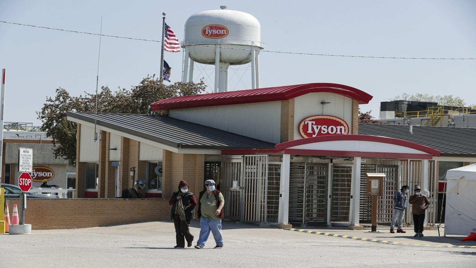 Tyson Foods bolsters sustainability efforts with new goal to achieve net zero emissions by 2050