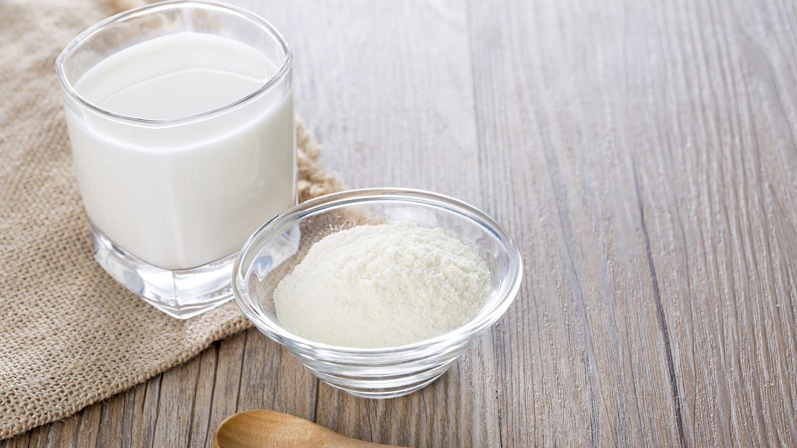 Malawian dairy farmers to benefit from launch of first milk powder processing firm in the country