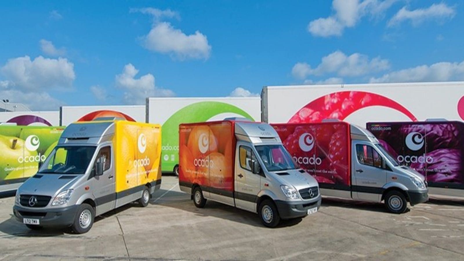 Ocado invests in autonomous driving, Instacart expands e-commerce capabilities with acquisition of FoodStorm