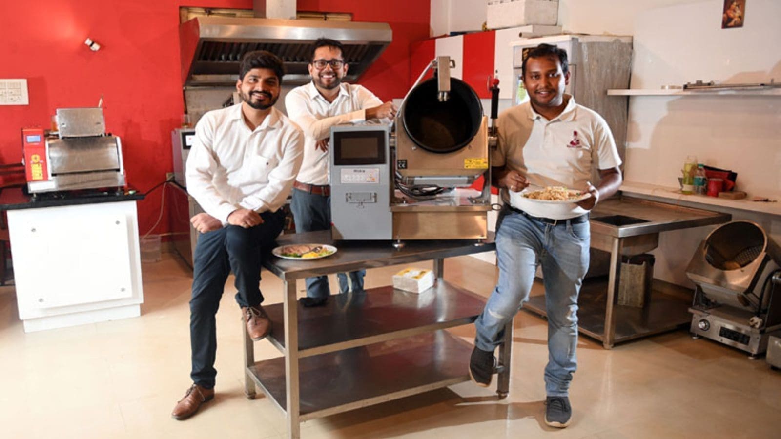 Zomato invests in food robotics company Mukunda Foods 