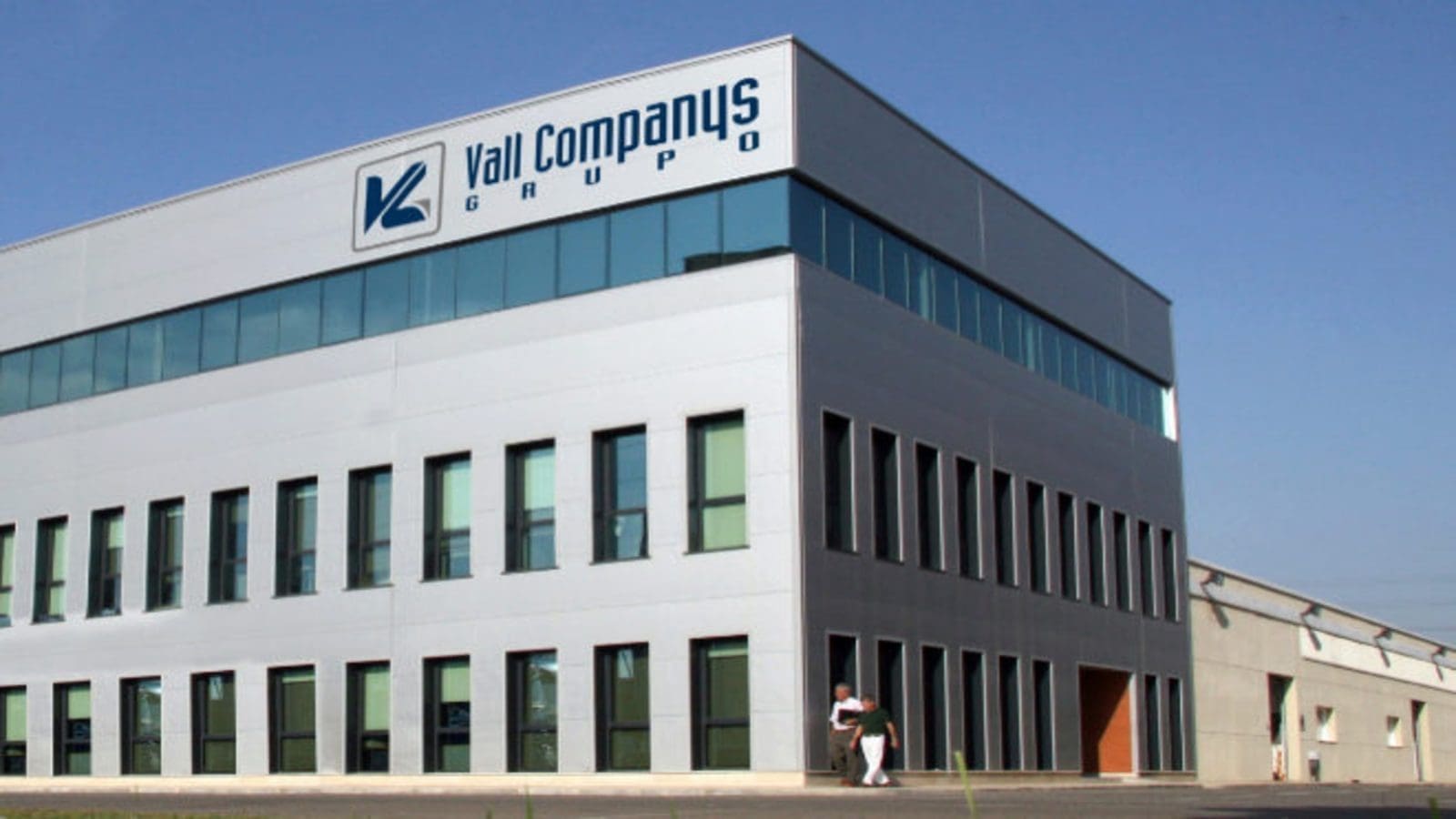 Spanish poultry giant Grupo Vall Companys goes for majority shares in Grupo Sada