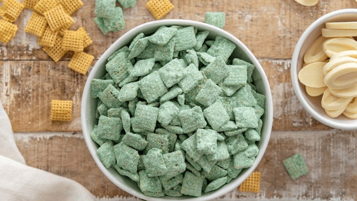 <strong>GNT introduces new turmeric and spirulina bluish-green shades for bakery mixes and seasonings</strong>