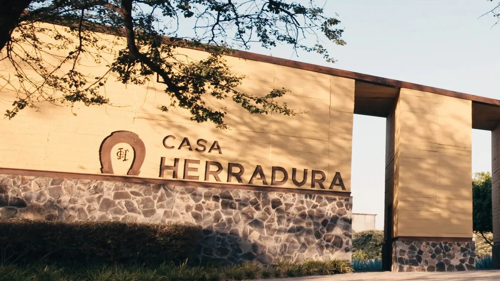Brown–Forman Corp invests US$200m in expanding tequila production capacity at Casa Herradura distillery