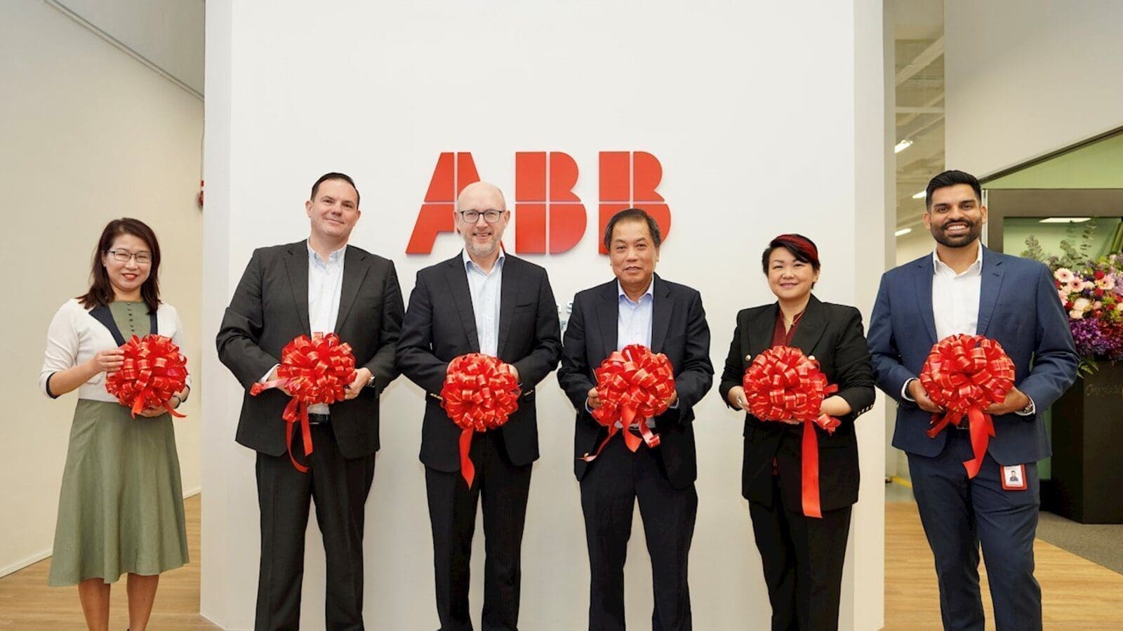 ABB invests in new training centre in Singapore, unveils high accuracy flowmeter calibration facility in Germany 